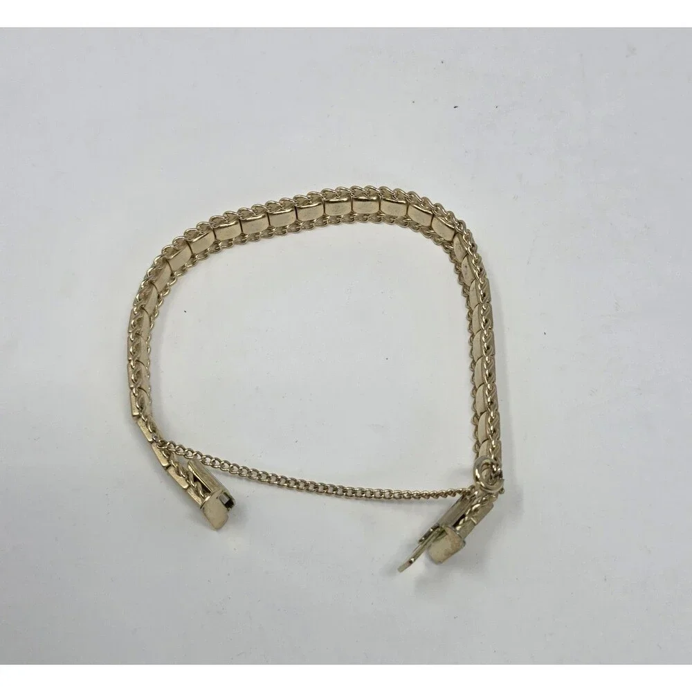 Vintage Gold Tone Diamond Cut Link Bracelet Box Clasp Safety Chain Mid Century